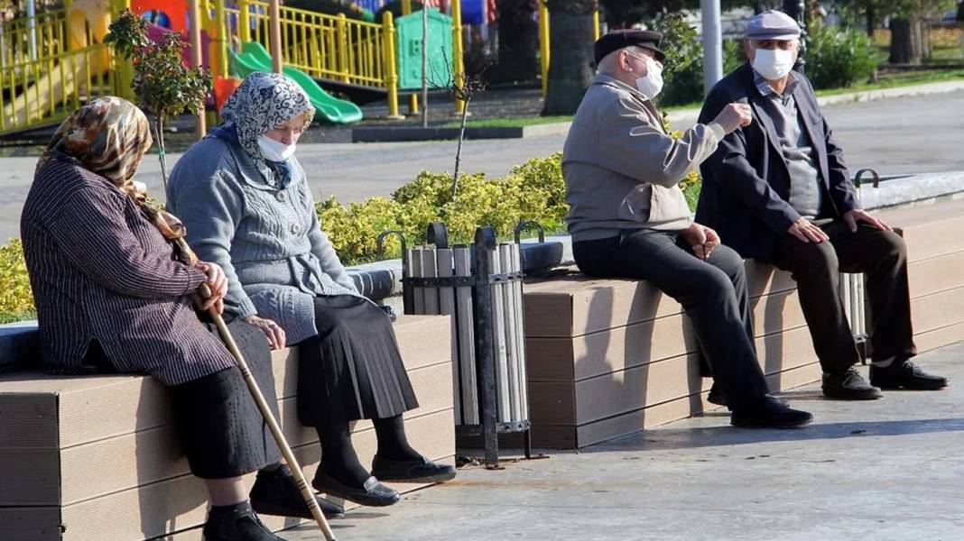 Enflasyon beklentileri değişti, memur ve emekli zammında yeni hesap yapıldı: İşte rakamlar 5